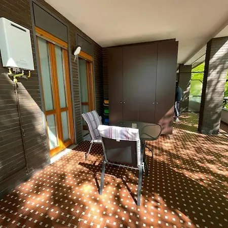 Terrace House Mq 80 Adiacente Ospedale E Clinica Apartment Piacenza