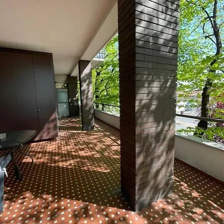 Apartment Terrace House Mq 80 Adiacente Ospedale E Clinica