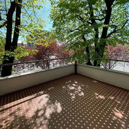 Terrace House Mq 80 Adiacente Ospedale E Clinica Apartment Piacenza