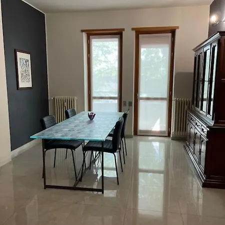 Terrace House Mq 80 Adiacente Ospedale E Clinica * Piacenza