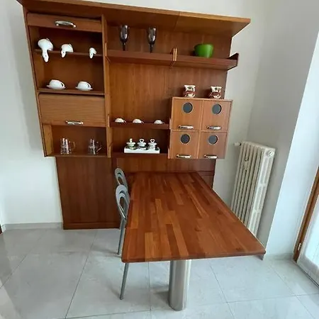 Terrace House Mq 80 Adiacente Ospedale E Clinica 아파트 피아첸차