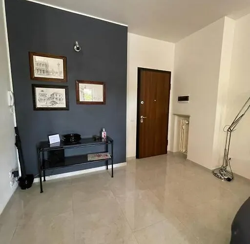 Terrace House Mq 80 Adiacente Ospedale E Clinica Apartamento *