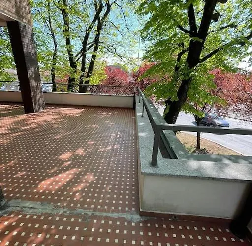 Διαμέρισμα Terrace House Mq 80 Adiacente Ospedale E Clinica